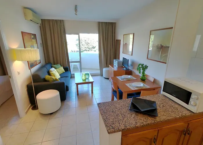 ALFRESCO STAYS Benal Beach Premium
